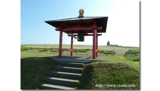 世界平和の鐘